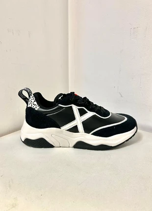 Wave 176 Munich Shoes Donna Woman Scarpe Black White Bianco Nero Animalier Animal Print Taglia 38, merk: Munich, staat: Nieuw met prijskaartje, maat: 38, € 129,99, € 137,19 inclusief Kopersbescherming Pro