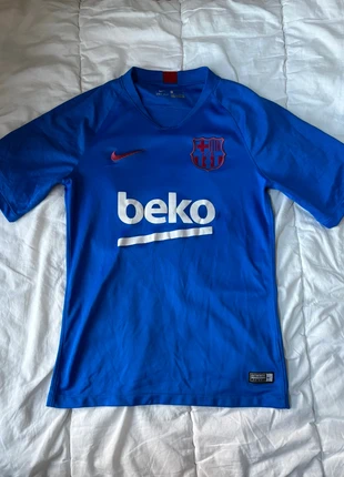 FC Barcelona Training Shirt 2019/20, marque: Nike, état: Très bon état, taille: S, 10,00 €, 11,20 € Protection acheteurs incluse