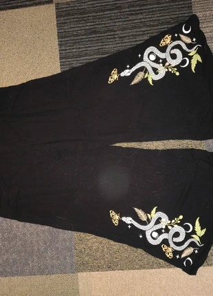Shein wide leg lounge pants, merk: Shein, staat: Heel goed, maat: L / 40 / 12, € 3,00, € 3,85 inclusief Kopersbescherming