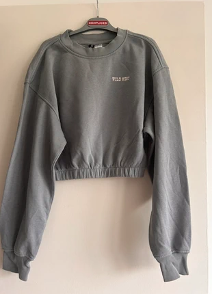 Sweat court, marque: H&M, état: Très bon état, taille: S / 36 / 8, 3,00 €, 3,85 € Protection acheteurs incluse