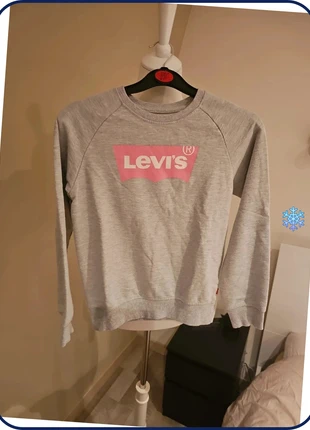 👕 Sweat Levi’s gris et rose – Taille 12 ans / 152 cm, marque: Levi's, état: Très bon état, taille: 12 ans / 152 cm, 12,50 €, 13,83 € Protection acheteurs incluse