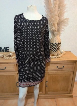 Robe Vic Via, marca: Vic & Via, estado: Muito bom, tamanho: S / 36 / 8, €15.00, €16.45 inclui Proteção do Comprador Pro