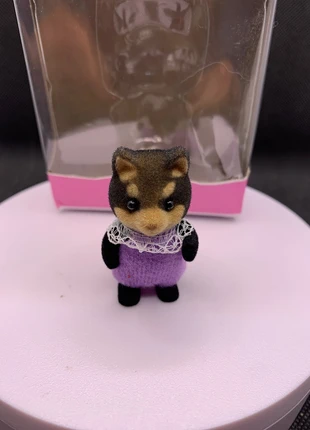 Figurine shiba type Sylvanian, marca: Sylvanian Families, estado: Muito bom, tamanho: Tamanho único, €5.00, €5.95 inclui Proteção do Comprador Pro