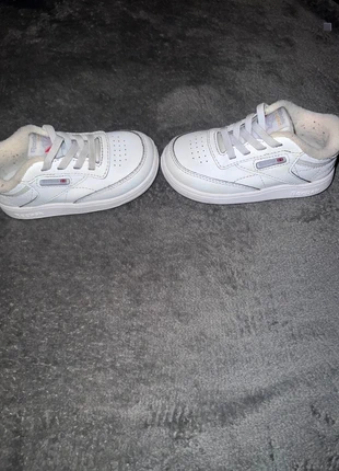 Baskets Reebok bébé – Blanches – Taille 22.5, brand: Reebok, condizioni: Buone, taglia: 23, €6.00, €7.00 include la Protezione acquisti