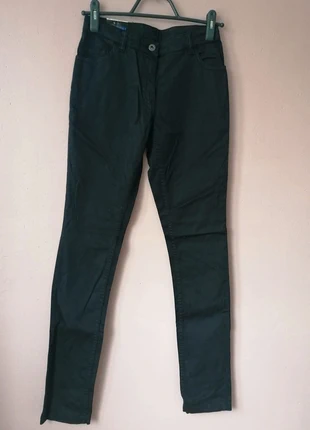 Jean birgini w27L33 neuf juste stocker., merk: Birgini, staat: Heel goed, maat: S / 36 / 8, € 6,00, € 7,00 inclusief Kopersbescherming