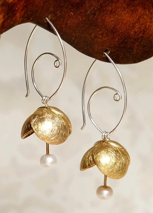 Boucles d'oreilles pendantes originales, état: Neuf sans étiquette, 15,00 €, 16,45 € Protection acheteurs incluse