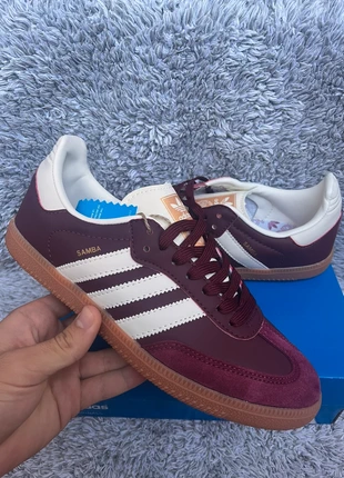 Adidas Samba OG “Burgundy / Team Red” | Talla 41 EU |, marque: adidas, état: Neuf avec étiquette, taille: 41, 50,00 €, 53,20 € Protection acheteurs incluse