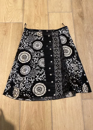 White black skirt, marque: Street One, état: Très bon état, taille: M / 38 / 10, 5,00 €, 5,95 € Protection acheteurs incluse