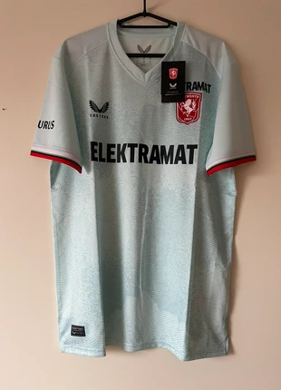 FC Twente Castore Voetbalshirt Maat M Nieuw Blauw 24/25 Away, merk: Castore, staat: Heel goed, maat: M, € 30,00, € 32,20 inclusief Kopersbescherming Pro