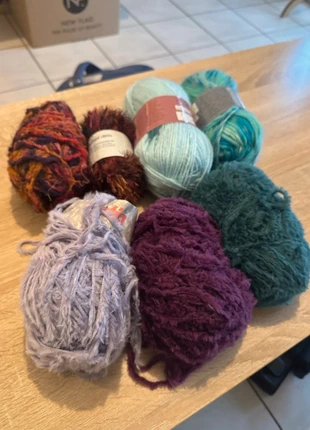 lot de laine, marque: LAINE, état: Très bon état, 5,00 €, 5,95 € Protection acheteurs incluse