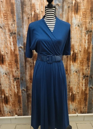 robe vintage st michael bleu marine taille 38 longue avec ceinture, marque: St Michael, état: Très bon état, taille: M / 38 / 10, 34,99 €, 37,44 € Protection acheteurs incluse