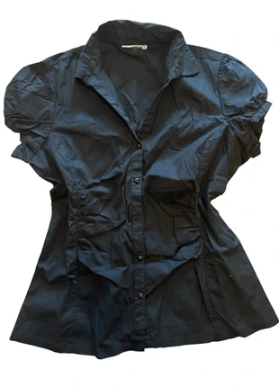 Black Short-Sleeve Button-Up Blouse, marque: Vintage, état: Bon état, taille: M / 38 / 10, 8,00 €, 9,10 € Protection acheteurs incluse