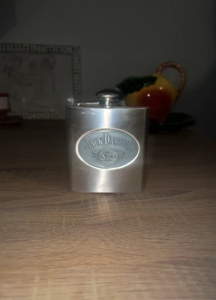 Flasque Jack Daniel’s – Édition Collector, marque: Jack Daniel's, état: Bon état, 10,00 €, 11,20 € Protection acheteurs incluse