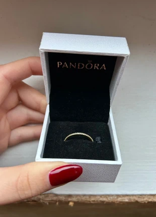 Ring Pandora goud maat 54, merk: Pandora, staat: Heel goed, maat: 54.3 mm / 17.3 mm Ø, € 19,95, € 21,65 inclusief Kopersbescherming