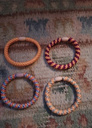 Kknekkies, merk: Kknekki, staat: Nieuw zonder prijskaartje, € 3,00, € 3,85 inclusief Kopersbescherming