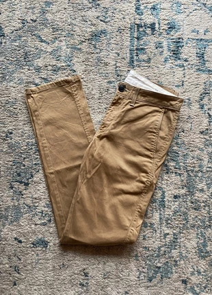 Pantalone uomo Levi’s chino beige W29-30, merk: Levi's, staat: Heel goed, maat: W30 | FR 40, € 27,90, € 30,00 inclusief Kopersbescherming