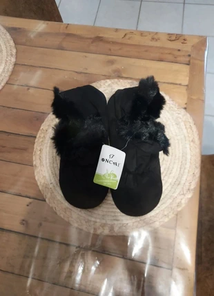Pantoufles montantes fourrées,pointure 38, marque: Oncai, état: Neuf avec étiquette, taille: 38, 10,50 €, 11,73 € Protection acheteurs incluse