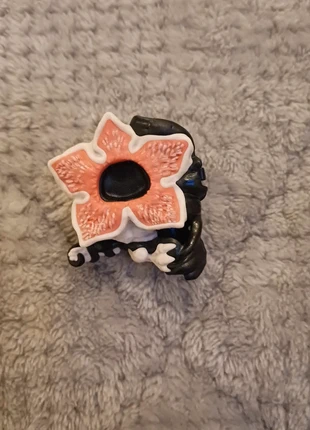 Kinder joy stranger things, marca: Kinder, estado: Novo com etiquetas, tamanho: Tamanho único, €1.00, €1.75 inclui Proteção do Comprador