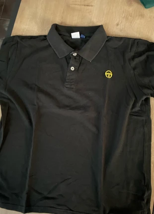 Polo manche courte Sergio Tacchini taille M, brand: Sergio Tacchini, condizioni: Buone, taglia: M, €3.00, €3.85 include la Protezione acquisti