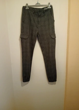 Très beau pantalon homme bizzbee, marca: Bizzbee, estado: Muito bom, tamanho: M, €4.80, €5.74 inclui Proteção do Comprador