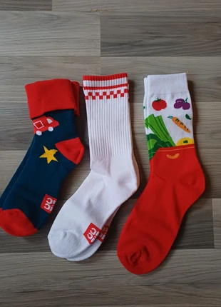 Picnic sokken drie paar, merk: Picnic, staat: Nieuw zonder prijskaartje, maat: Universeel, € 7,50, € 8,58 inclusief Kopersbescherming