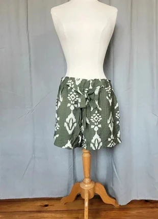 *Short fluide Primark motif ikat noué Taille S, marque: Primark, état: Neuf sans étiquette, taille: S / 36 / 8, 7,00 €, 8,05 € Protection acheteurs incluse