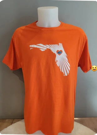 tee shirt orange Champion taille L en très bon etat, brand: Champion, condition: Very good, size: L, €9.00, €10.15 includes Buyer Protection
