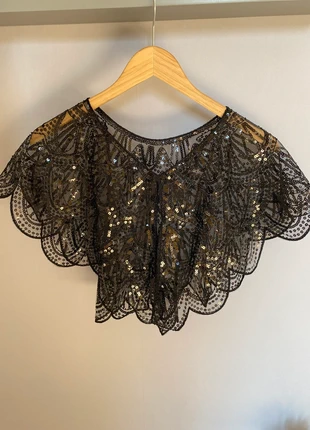 Châle pailleté, marca: Boutique indépendante, estado: Novo sem etiquetas, €15.00, €16.45 inclui Proteção do Comprador