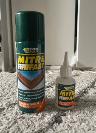 Adhesive Strong Glued, brand: Everbuild, condition: Very good, £5.00, £5.95 includes Buyer Protection