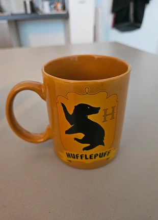 Tasse Poufsouffle / Mug Hufflepuff, merk: Harry Potter, staat: Nieuw, € 3,00, € 3,85 inclusief Kopersbescherming