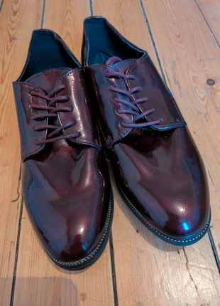 Mocassin vernis bordeaux Primark - taille 40 - neuf jamais porté, merk: Primark, staat: Goed, maat: 40, € 6,00, € 7,00 inclusief Kopersbescherming