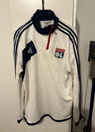 Authentique sweat football vintage Lyon 2012, marque: lyon adidas, état: Neuf sans étiquette, taille: M, 25,00 €, 26,95 € Protection acheteurs incluse