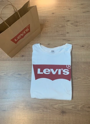 T-shirt Levi’s Original Vintage – Taille L – Bon état, brand: Levi's, condizioni: Buone, taglia: L, €5.00, €5.95 include la Protezione acquisti