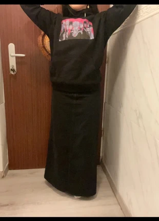 Jujutsu Kaisen Hoodie (aus London, ca. Größe M), marque: Sonstiges, état: Neuf sans étiquette, taille: M / 38 / 10, 3,00 €, 3,85 € Protection acheteurs incluse