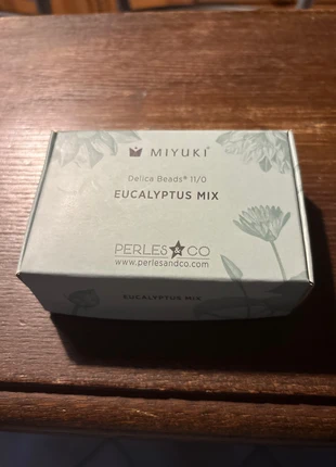 Kit perles Miyuki By Perles & Co - Assortiment Miyuki Delica 11/0 Eucalyptus Mix, marque: Perles & Co, état: Neuf avec étiquette, 8,00 €, 9,10 € Protection acheteurs incluse