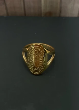 Bague NEUVE doré chrétienne, marke: le coin aux trésors, zustand: Neu, mit Etikett, größe: 58.1 mm / 18.5 mm Ø, 6,99 €, 8,04 € beinhaltet Vinted-Käuferschutz Pro