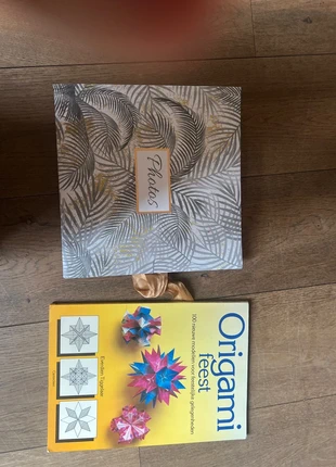 Set met foto boek en origami, merk: Set, staat: Nieuw zonder prijskaartje, € 1,00, € 1,75 inclusief Kopersbescherming