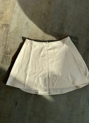 Cream Silky Skirt, marque: Wild Fable, état: Neuf sans étiquette, taille: XS / 34 / 6, 7,00 €, 8,05 € Protection acheteurs incluse