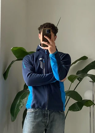 Helly Hansen Blue Tech fleece taille L condition 10/10, brand: Helly Hansen, condizioni: Ottime, taglia: L, €34.00, €36.40 include la Protezione acquisti