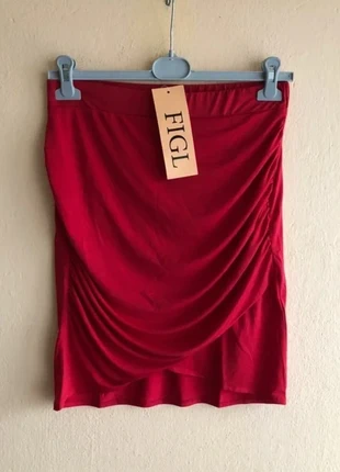 Figl – A brand new, versatile skirt (sizes M/L), brand: Figl, condizioni: Discrete, taglia: L / IT 44 / EU 40, €14.00, €15.40 include la Protezione acquisti