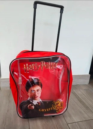 Valise cartable roulette harry potter grifondor wizarding, marca: Harry Potter, estado: Bom, €5.00, €5.95 inclui Proteção do Comprador