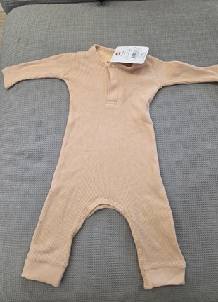 Jumper Lodger 3 mois, brand: Lodger, condition: New with tags, size: 3-6 months / 62 cm, €3.50, €4.38 includes Buyer Protection
