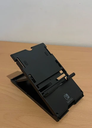 Switch support console, marke: Nintendo, zustand: Neu, 6,00 €, 7,00 € inklusive Vinted-Käuferschutz