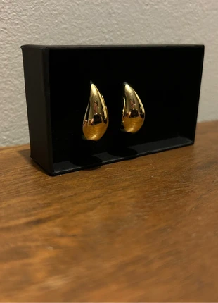 Boucles d’oreilles goutte d’eau dorées neuves Élégance et modernité, estado: Novo com etiquetas, €6.00, €7.00 inclui Proteção do Comprador