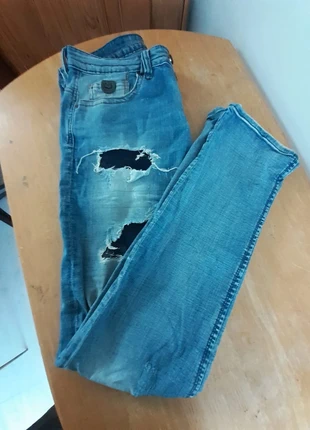 Jean destroy Kaporal - Taille M (-80% ), marque: Kaporal, état: Très bon état, taille: M, 18,00 €, 19,60 € Protection acheteurs incluse