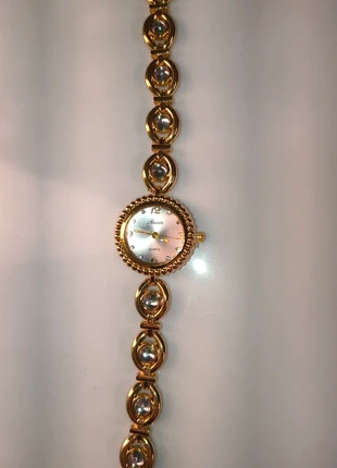 y2k Uhr gold mit weißen Steinen, marque: Sonstiges, état: Très bon état, taille: Jusqu'à 30 mm, 13,00 €, 14,35 € Protection acheteurs incluse