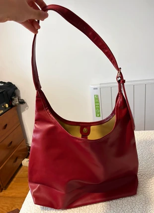 Mala vermelha - loja local, brand: Local, condizioni: Nuovo senza cartellino, €6.50, €7.53 include la Protezione acquisti