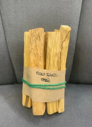 Palo Santo 9 Legnetti peso totale 90 gr, marke: EsotericoShop, zustand: Neu, 8,50 €, 9,63 € beinhaltet Vinted-Käuferschutz Pro