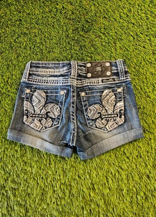 Miss Me Y2K Vintage Denim Mini Shorts - Embroidered Pocket Detail, marque: Miss Me, état: Très bon état, taille: XXXS / 30 / 2, 28,00 €, 30,10 € Protection acheteurs incluse