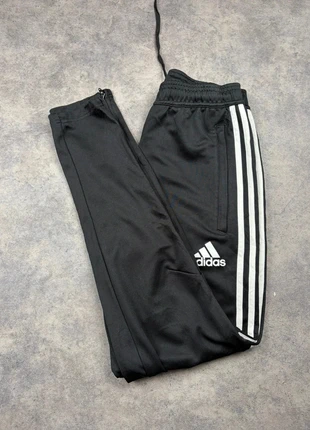 Jogging Adidas | Taille S | Couleur Noir B3, brand: adidas, condition: Very good, size: S, €18.00, €19.60 includes Buyer Protection Pro